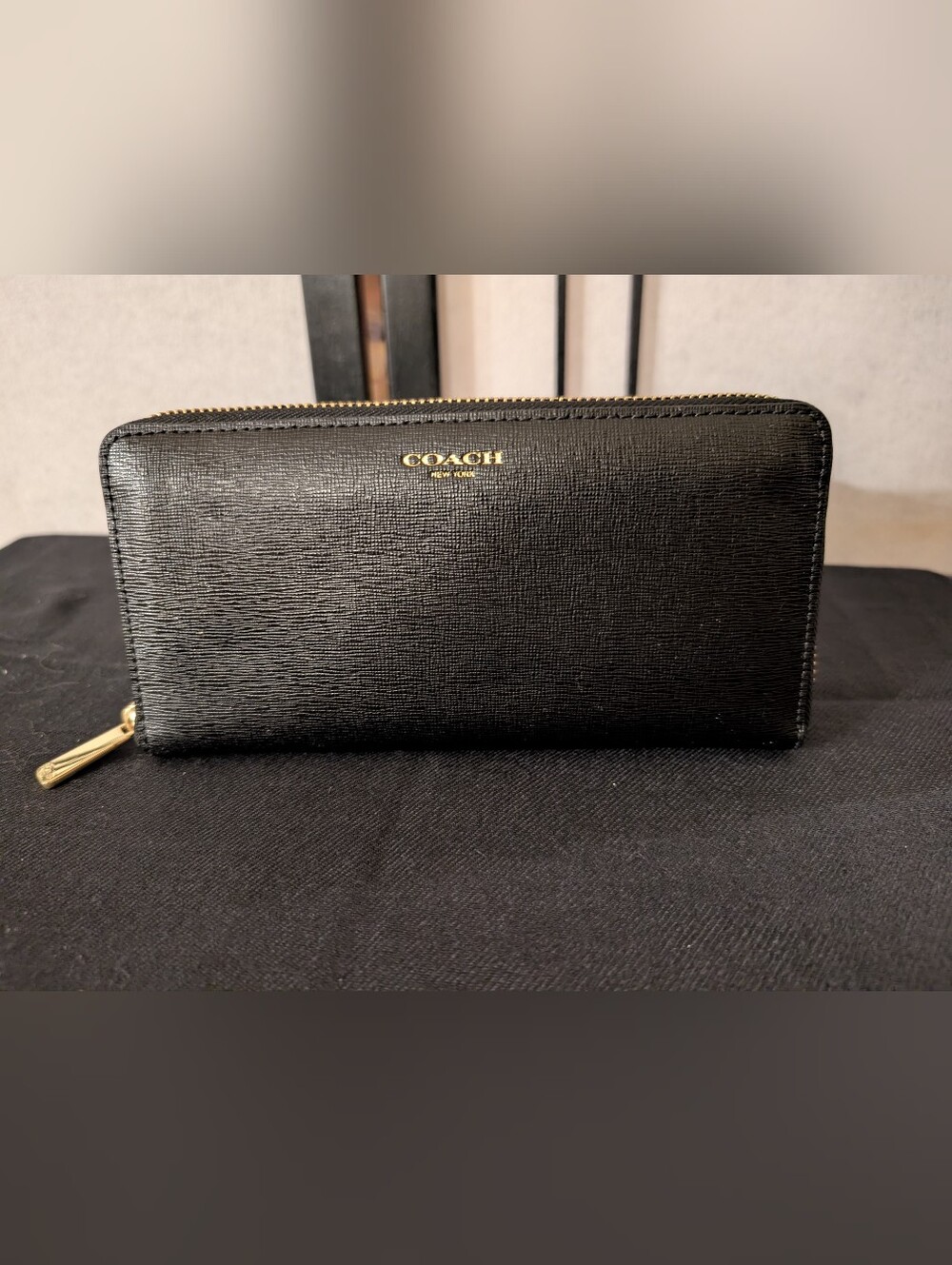 Coach Black Leather Zip Around Continental Wallet Gold